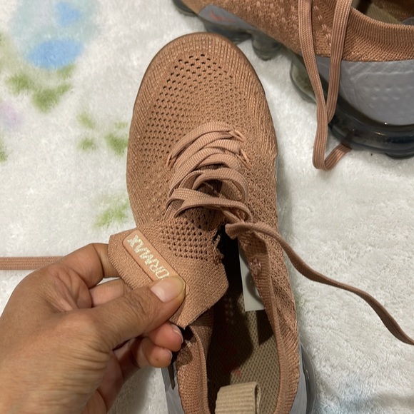 Air Vapormax Flyknit 2 - Picture 7 of 9